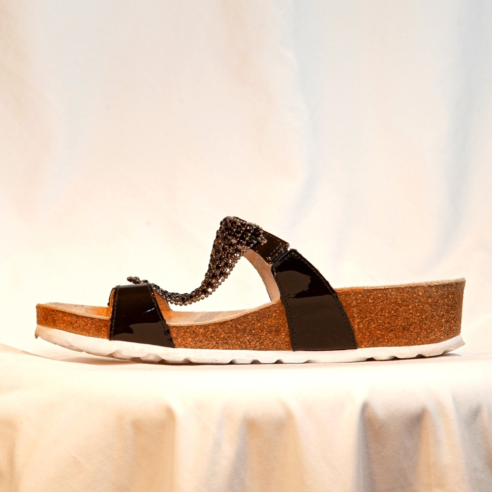 Mephisto Sophie  Bedazzled Wedge Size 39